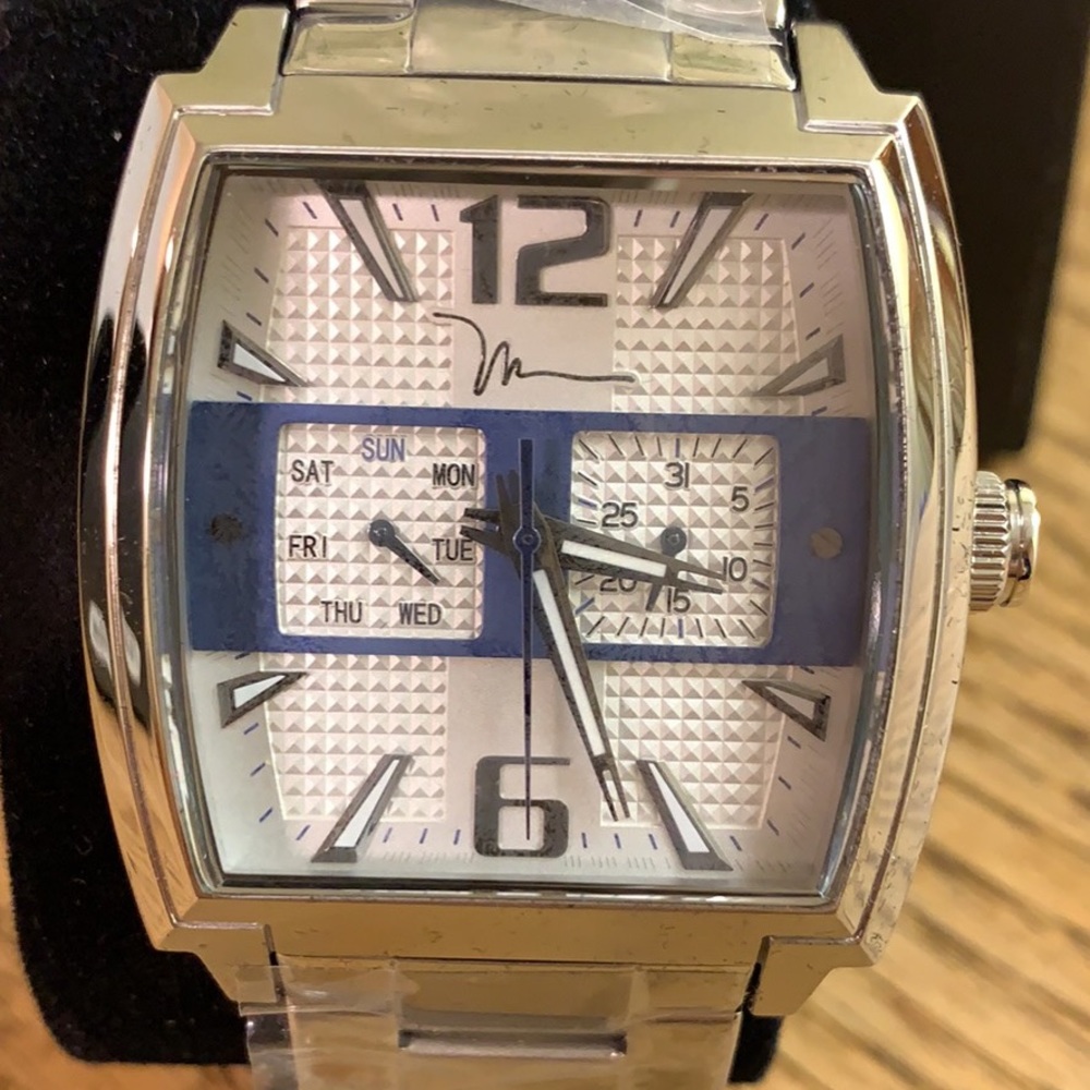 New Men’s Marc Anthony watch